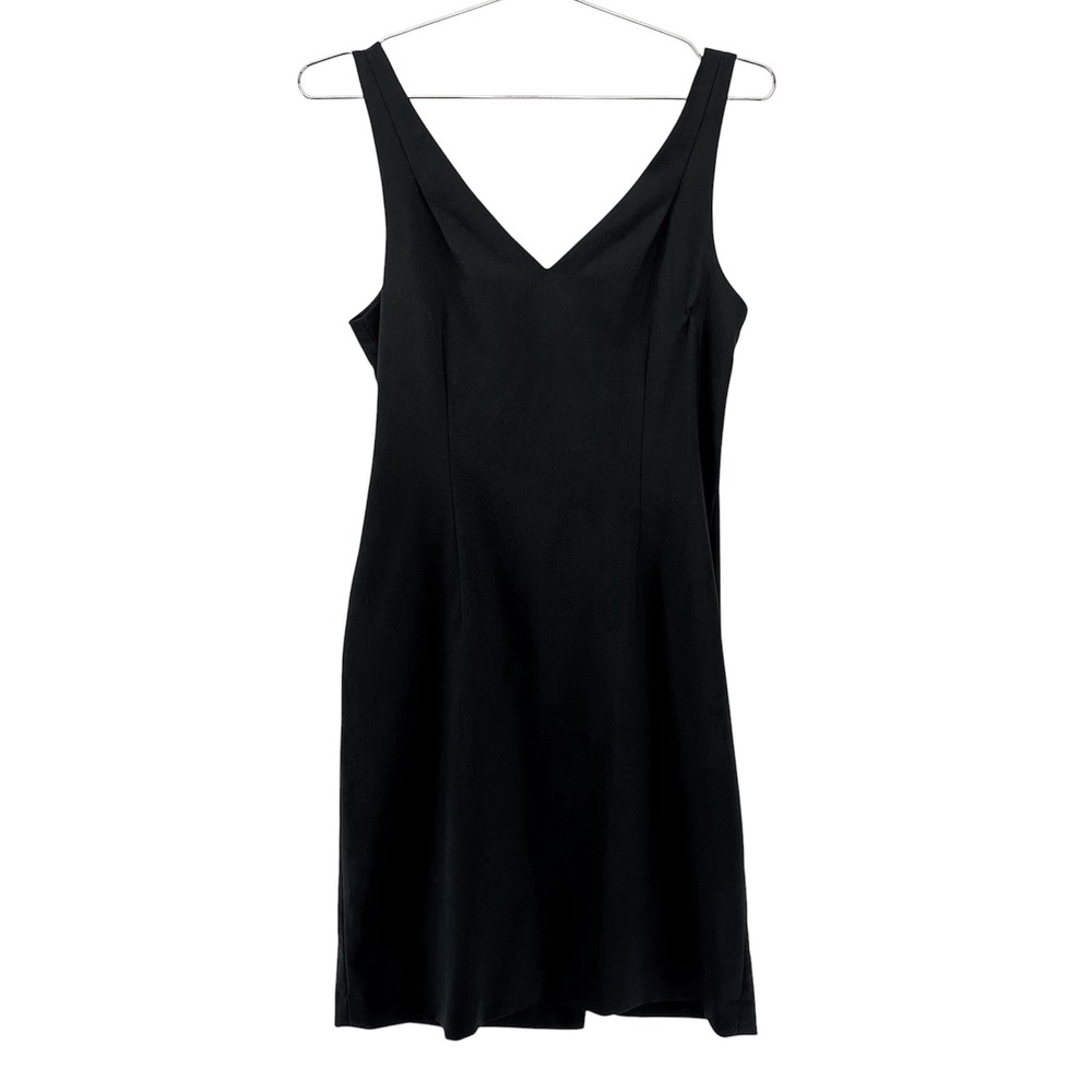 THEORY Mila Broadway Stretch Wool Sheath Dress • 6 • black • minimalist chic